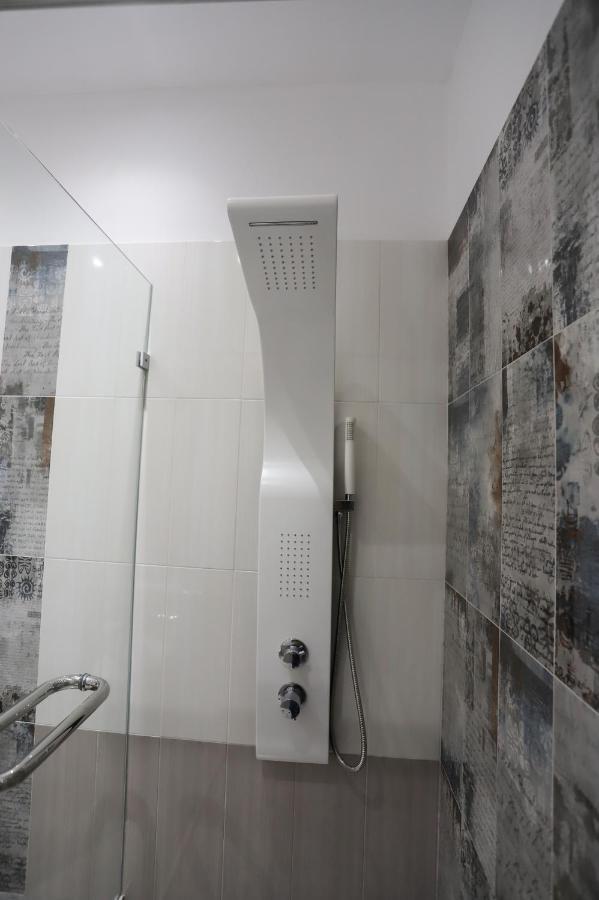 Olive Grove Deluxe apartment Agnítsini Extérieur photo