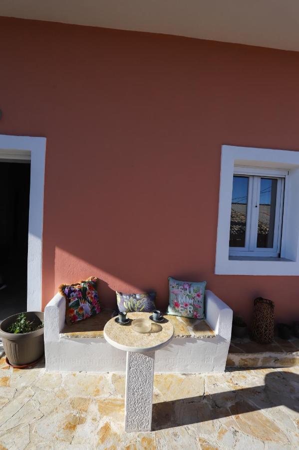 Olive Grove Deluxe apartment Agnítsini Extérieur photo